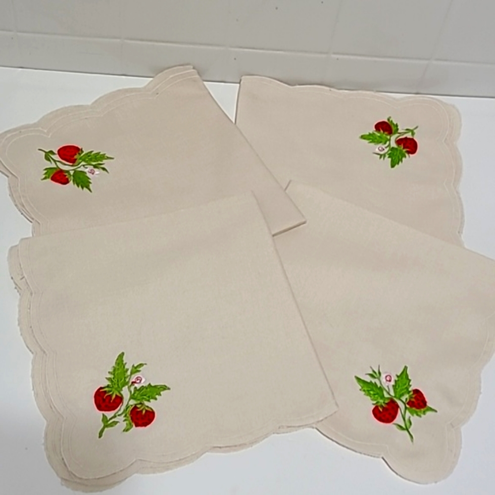Vintage Set of 4 Napkins 19" with Embroidered strawberries